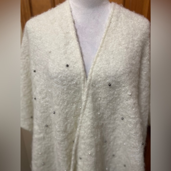 NWT Inc International Concepts Women's Embellished Wrap/Shawl - Picture 4 of 4